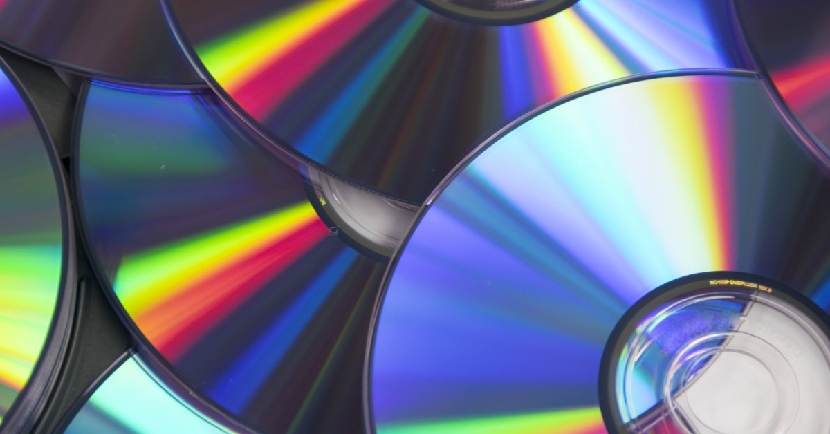 Несколько компакт-дисков
